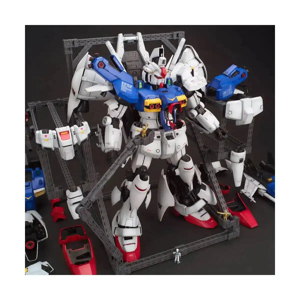 Bandai PG Mobile Suit Gundam 0083 Stardust Memory Perfect Grade Gp01/Fb Model Kit Figure