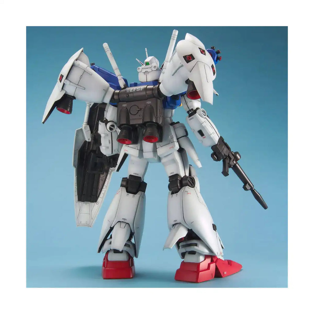 Bandai PG Mobile Suit Gundam 0083 Stardust Memory Perfect Grade Gp01/Fb Model Kit Figure