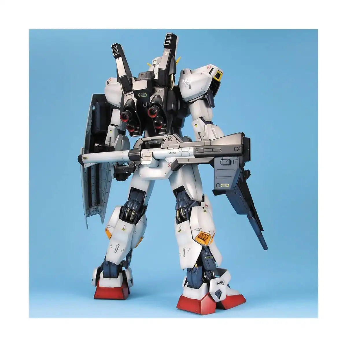 Bandai PG Mobile Suit Z Gundam Perfect Grade Mkii (A.E.U.G) Model Kit Figure