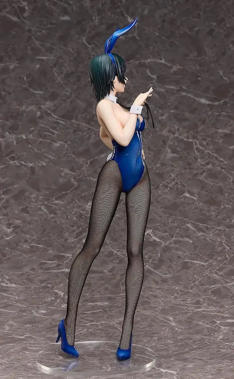 FREEing Chainsaw Man Himeno Bunny 1/4 Scale Statue with Tights