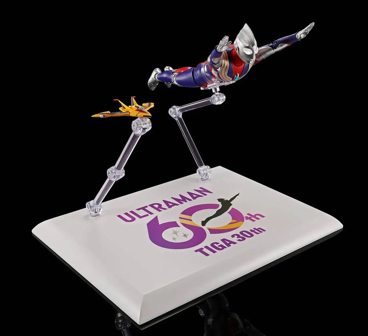 Tamashii Nations Ultraman Tiga Multi Type 30th Anniversary Figure